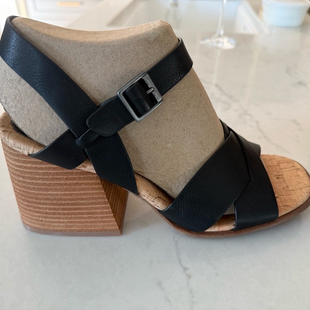 Kork-Ease Black Leather Chunky Heeled Sandals